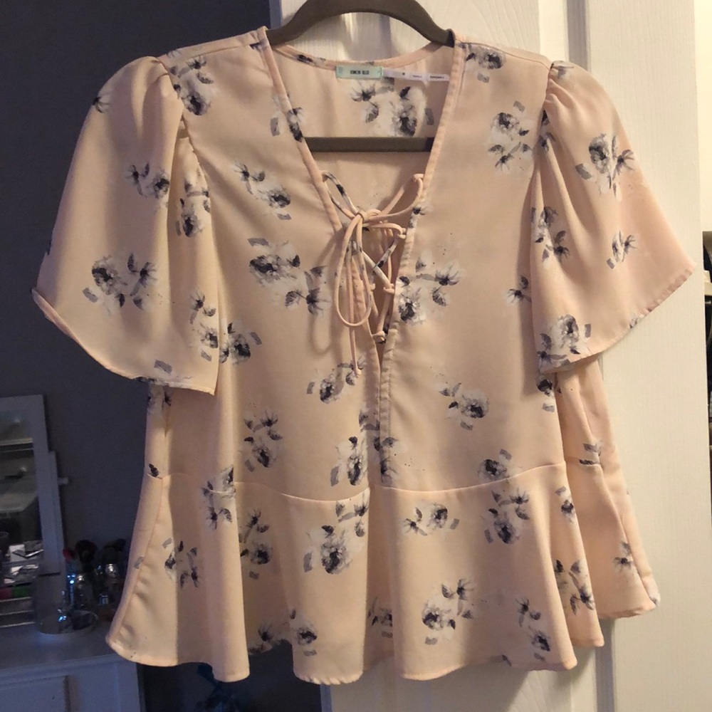 Kimchi blue flutter sleeve top